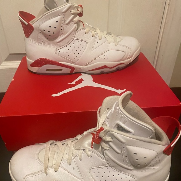 Jordan 6 Red oreos - Picture 2 of 2